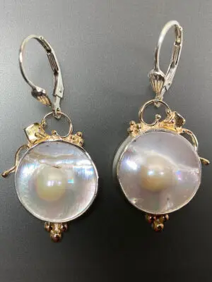 ER-2201 Dome’ Pearl Earrings