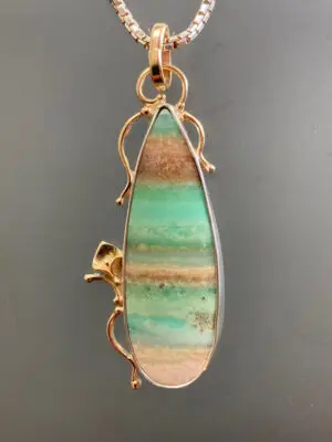 P 2178 Opalized Wood