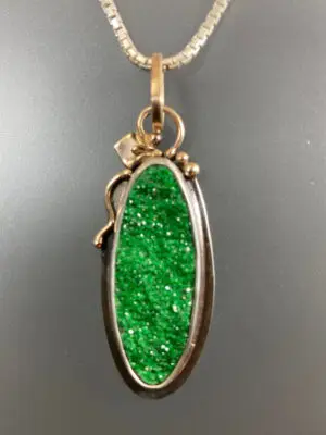 P 2153 Uvarovite Green Garnet