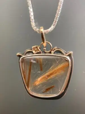 P 2118 Rutilated Quartz