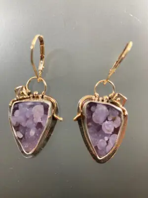 ER 2116 Grape Chalcedony Agate